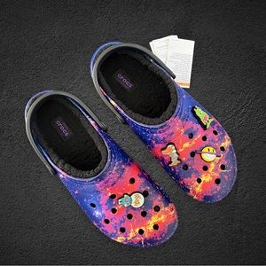 💚New💚 CROCS Ron English Lined Clog Area 54 Galaxy